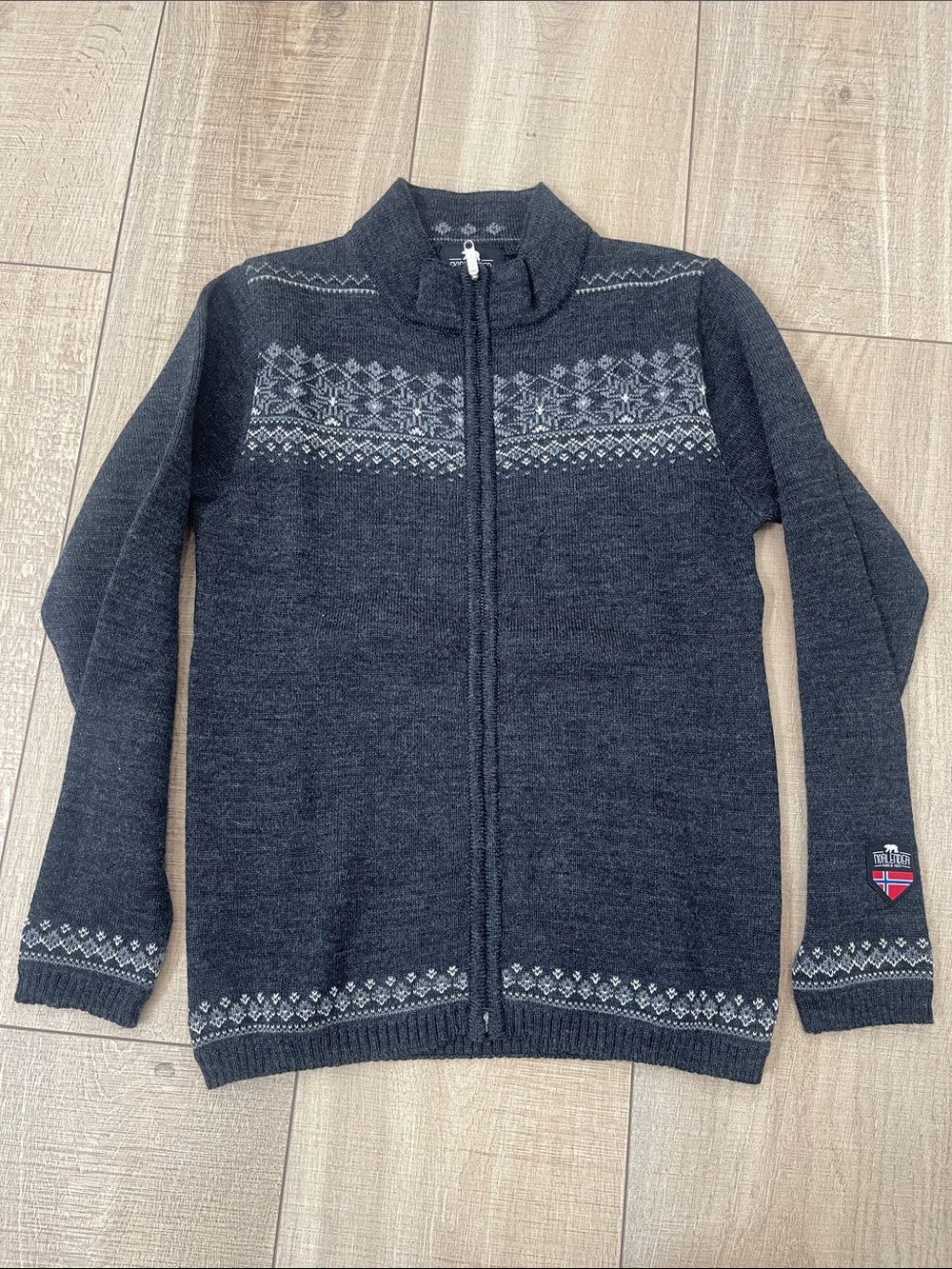 100% Wool Gray Norwegian Half-Zip Sweater
